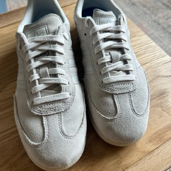adidas Shoes - Adidas Samba-  CHALK WHITE / GREY ONE / CARBON